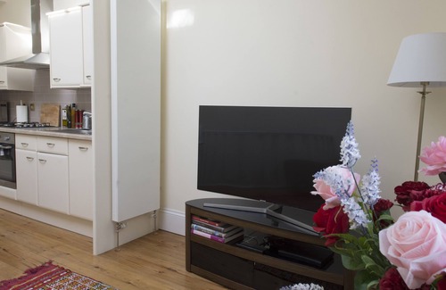 Leamington Spa Apartment | Duplex, stylish apartment in Leamington Spa