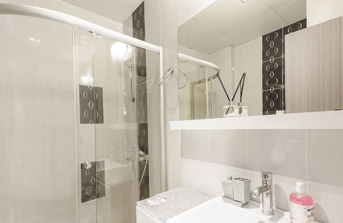 Altnkum Mahallesi Apartment | Duplex with Balcony 5 min to Konyaalti Beach