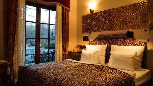 gmina Brojce Hotel | Dwór Giemzów Hotel - Autostrada A1