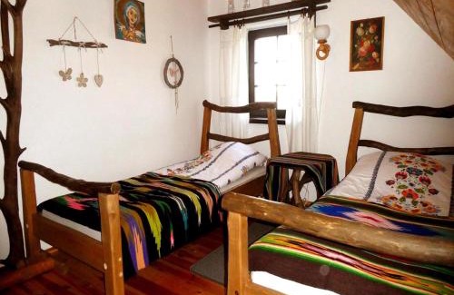 Jaminy House | Dworek na Końcu Świata nad Biebrzą na Podlasiu