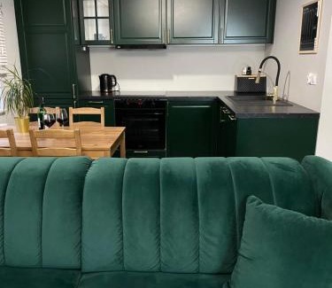 Krzyki Apartment | Dwupoziomowe Komfortowe Mieszkanie Krzyki z Dwiema Łazienkami