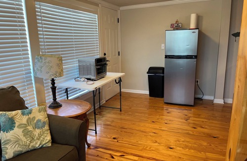 Ventress Apartment | EAGLES NEST #4 AT THE VILLAS, A COZY EFFICIENCY. BEAUTIFUL VIEWS OF FALSE RIVER.