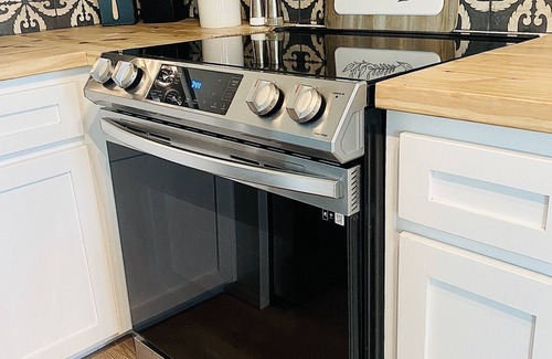 Jasper Cabin | Eagle’s Nest Cabin- Cozy Cabin with STUNNING Sunsets and Mountain Views!