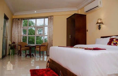 Wassa West Hotel | EAGLES NEST IN. HOTEL