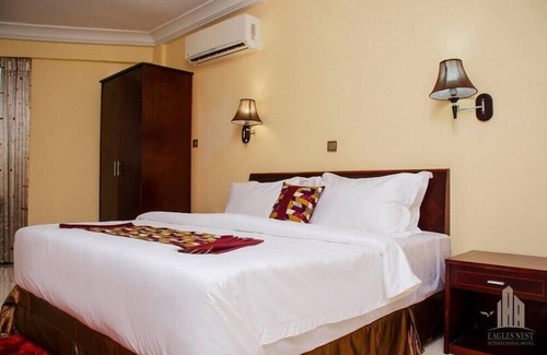 Wassa West Hotel | EAGLES NEST IN. HOTEL