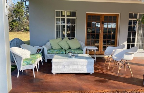 Greytown Cottage | Eagles Rest offers comfortable accommodation situated 9 km outside Greytown