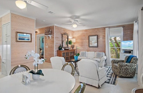 Seagrove Beach House | Eastern Lake Lakefront! Easy access to the Gulf! Pirate Ship & Treehouse!