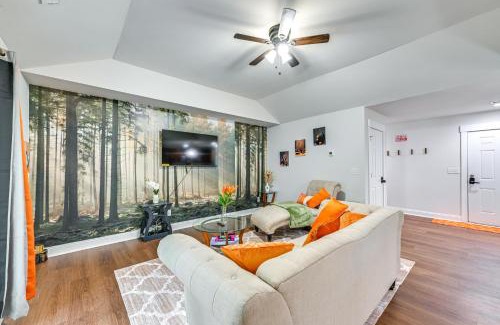 Paw Creek House | Easy Uptown Access Charlotte Gem with Peaceful Yard