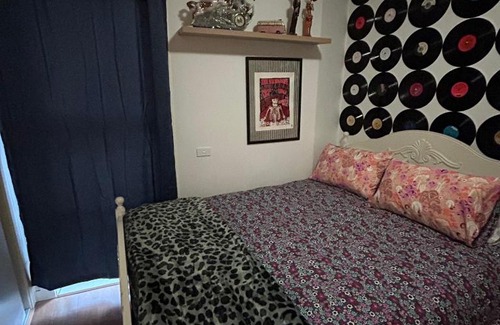 West Footscray Apartment | Eclectic 2BR apartment in West Footscray!