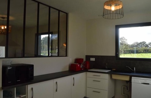 Pouligny-Saint-Martin Cottage | Eco-Friendly Retreat: Private Garden, Accessible, Near Nautical Base, 3 Bedrooms, Sleeps 8