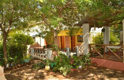 Taveta House | Eco Lake Chala Garden