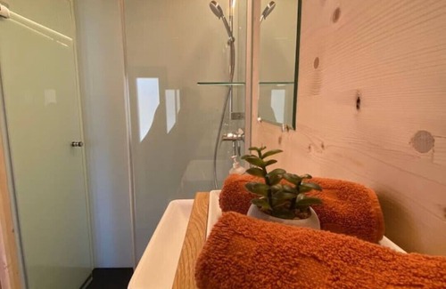 Schupberg Cabin | Eco Tiny Lodge Mönch