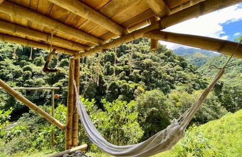 Cocorna House | EcoBungalow In The Santo Domingo River/Melcocho