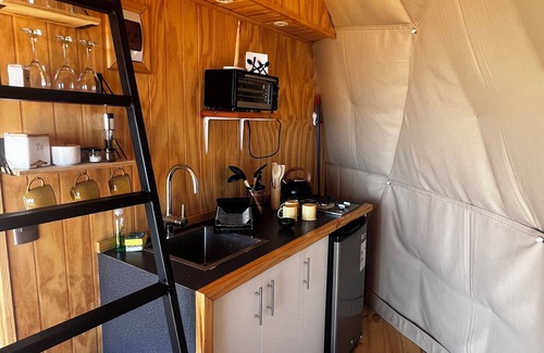 Buchupureo House | Ecoglamping accommodation with Hot Tub and panoramic ocean view