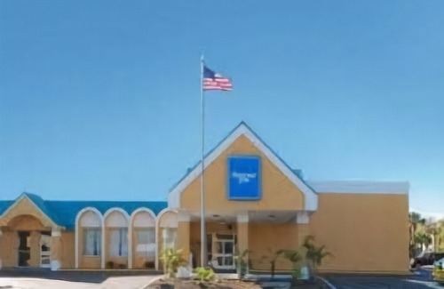 Temple Crest Hotel | Econo Lodge Busch Gardens