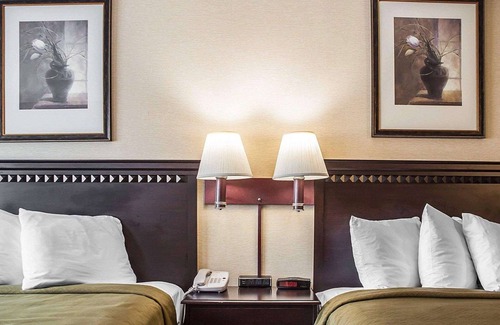 Big Flats Airport Hotel | Econo Lodge Elmira-Corning