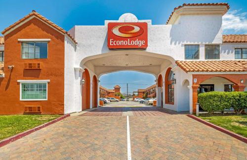 Moreno Valley Hotel | Econo Lodge Moreno Valley