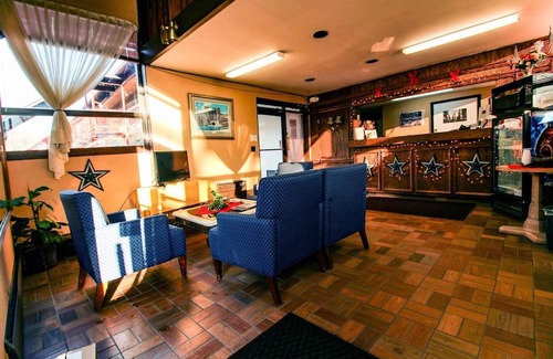 Highland Falls Hotel | Econo Lodge Near West Point