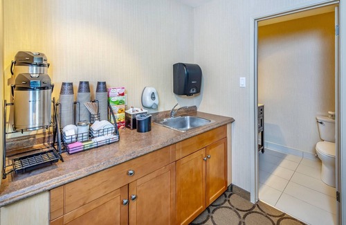 Taber Hotel | Econo Lodge Taber