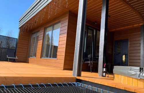 Slavske Ski Chalet | Ecottage котедж для двох у горах із чаном-джакузі