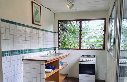 Rentapow House | Eden on the River