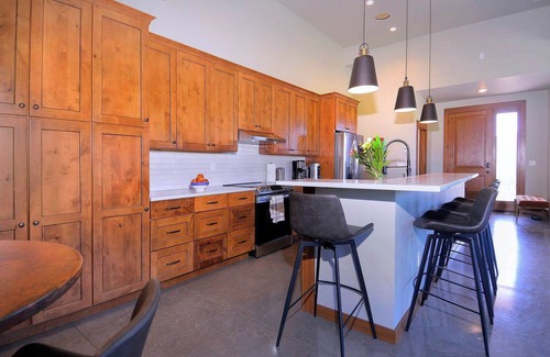 Crested Butte South House | Edge of Paradise, brand new 3BD/2.5BA, views!