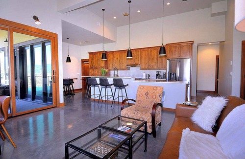 Crested Butte South House | Edge of Paradise, brand new 3BD/2.5BA, views!