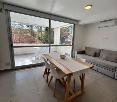 Carilo Apartment | Edificio Cerezo 77 by D&G