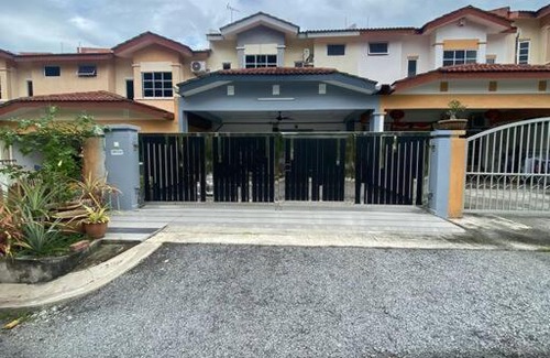 Kampung Bukit Merbah House | EE Summer Guest House 2.0