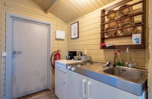 Kirkjubaejarklaustur Hotel | Efri-Vík Bungalows