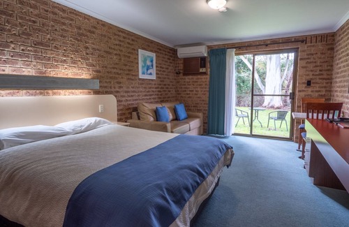 Eildon Hotel | Eildon Parkview Motor Inn. Room 5