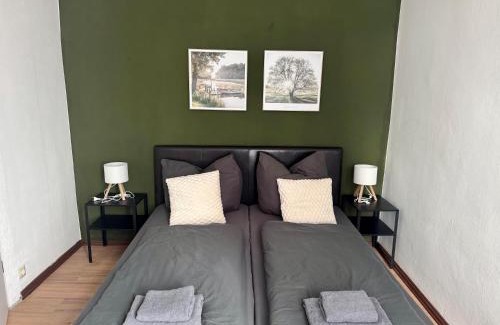 Ortslage Trotha Apartment | Einfaches Appartement "Nicky" mit 2 Zimmern