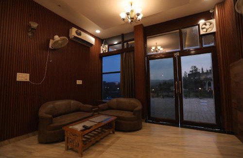 Nahan Hotel | Ekaanta retreat