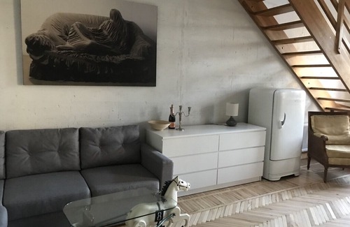 Odessa City Center House | Ekaterininskaya-Bunina Sunny apartment