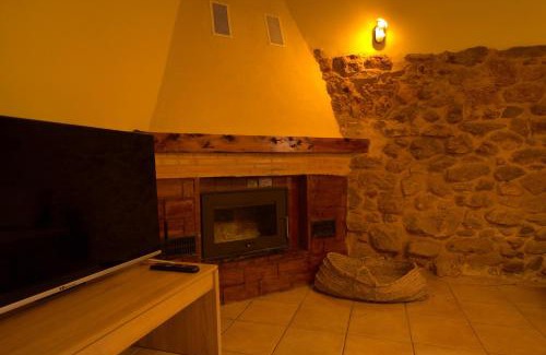 Alpuente Villa | El Cau de Corcolilla (Villa Rural)