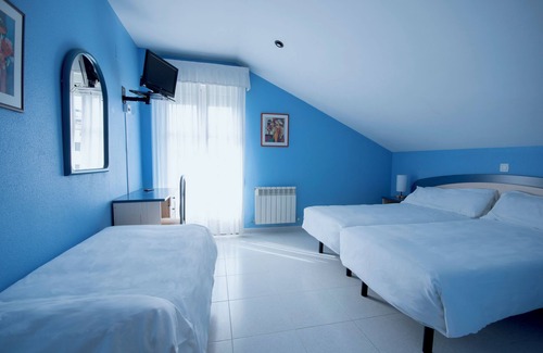 Santiuste Hotel | El Espino Albar - Self Check-in