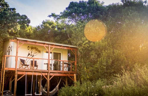 Colonia del Sacramento Cabin | El Nido - Treehouse - The Nest - Sleep and enjoy life in a Treehouse
