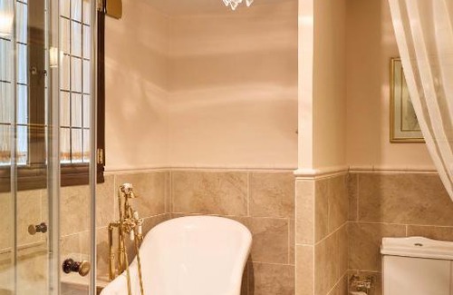 Laguardia Old Town House | El Retiro del Obispo - 4th Floor (4a Planta)