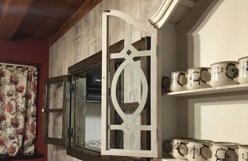 Fuentiduena Cottage | El Salidero Rural Cottage (2 -18 Spaces) FUENTIDUEÑA