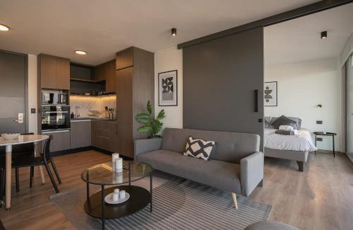El Golf Apartment | Elegancia en Las Condes 2D2B con Estilo