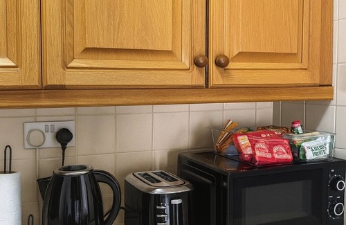 Northfield House | Elegant 3 Bed Stay - Birmingham