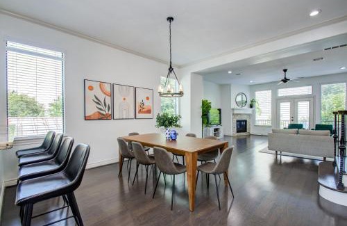 Washington Ave./ Memorial Park House | Elegant 3BR 3,5BA Holiday Home with Private Pool