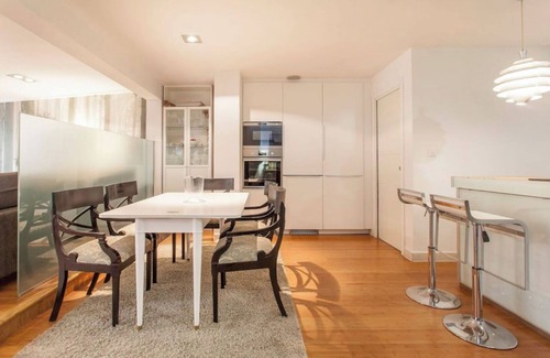Sant Francesc Apartment | Elegant Apartment in the Center of Valencia