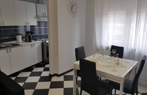 Asti Apartment | Elegant apartment in the city center