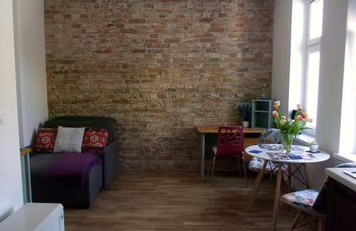 Nowe Miasto Condo | Elegant condo in the heart of Srodka