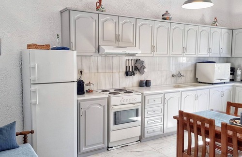 Megas Yialos-Nites Villa | Elegant Cycladic Marble Residence In A Picturesque Village