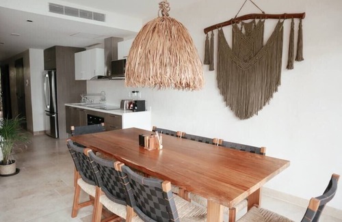 Tulsayab Condo | Elegant Oceanfront Apartment by BT Homes