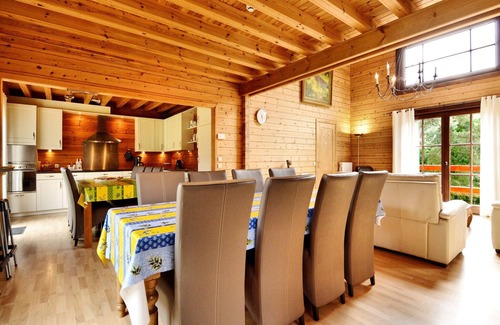 Septon Ski Chalet | Elegant Villa with Sauna