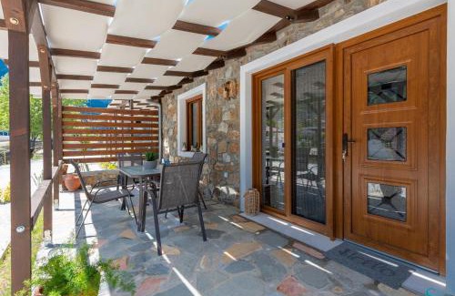 Chrisi Akti House | Eleni's Stone House
