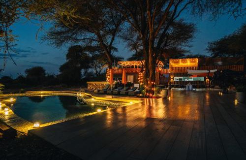 Tarangire National Park Cabin | Elephant lodge